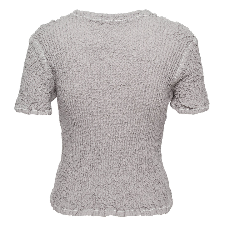 ISSEY MIYAKE Wavelet Ensemble Woven Top – Available at Club 21, Official Retailer in Singapore, Malaysia & Thailand with Global Shipping Online