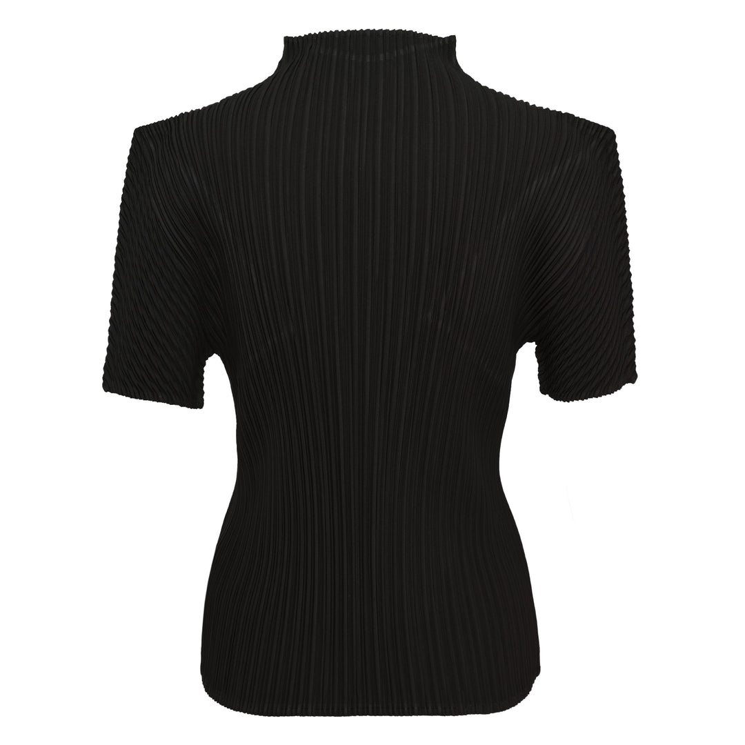 ISSEY MIYAKE Box Shoulder Pleated Top – Available at Club 21, Official Retailer in Singapore, Malaysia & Thailand with Global Shipping Online