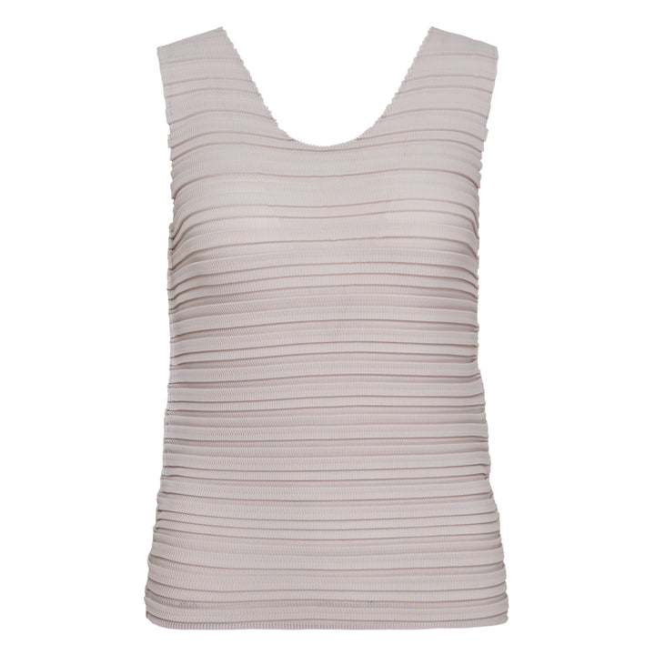 ISSEY MIYAKE Jiggly Pleated Top – Available at Club 21, Official Retailer in Singapore, Malaysia & Thailand with Global Shipping Online