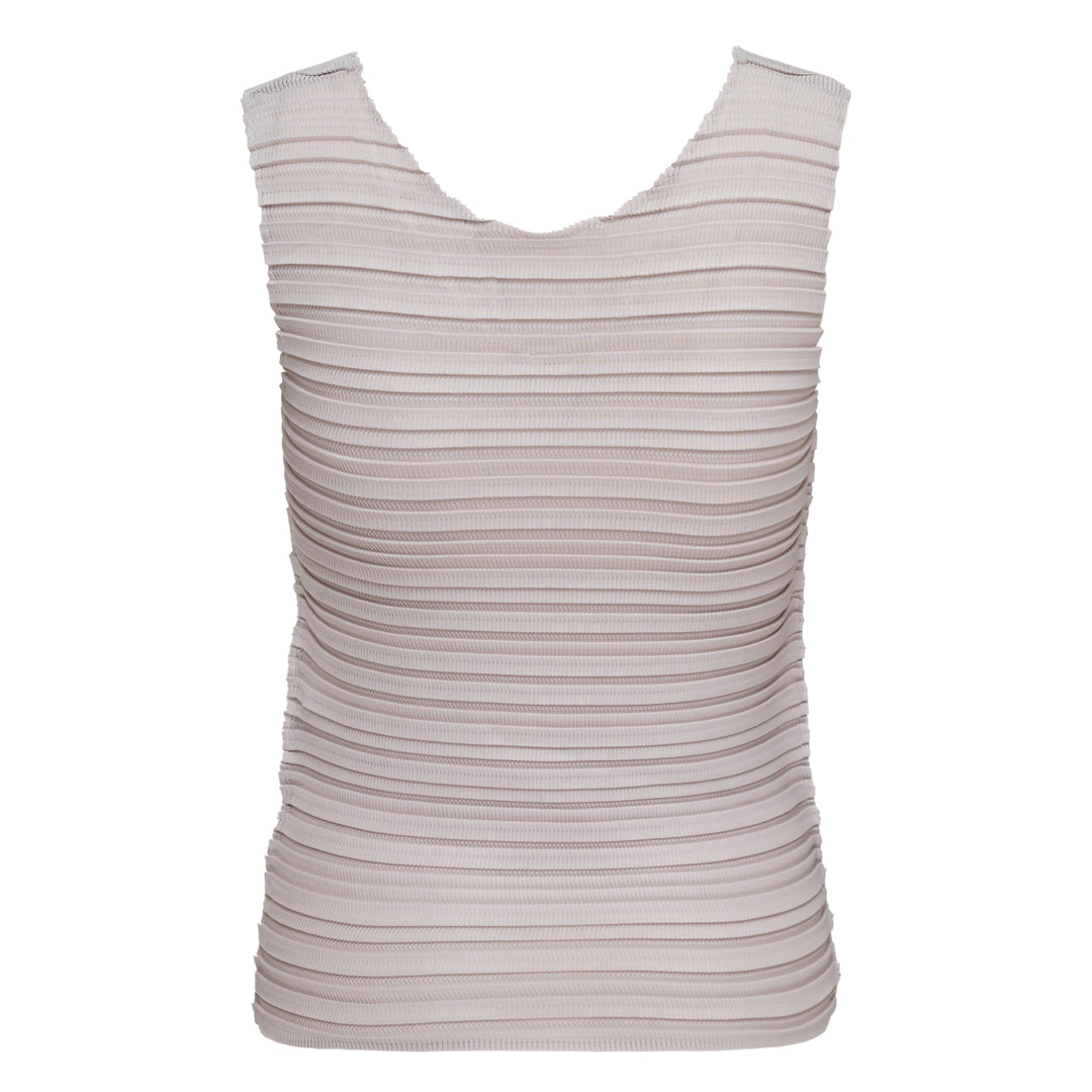 ISSEY MIYAKE Jiggly Pleated Top – Available at Club 21, Official Retailer in Singapore, Malaysia & Thailand with Global Shipping Online