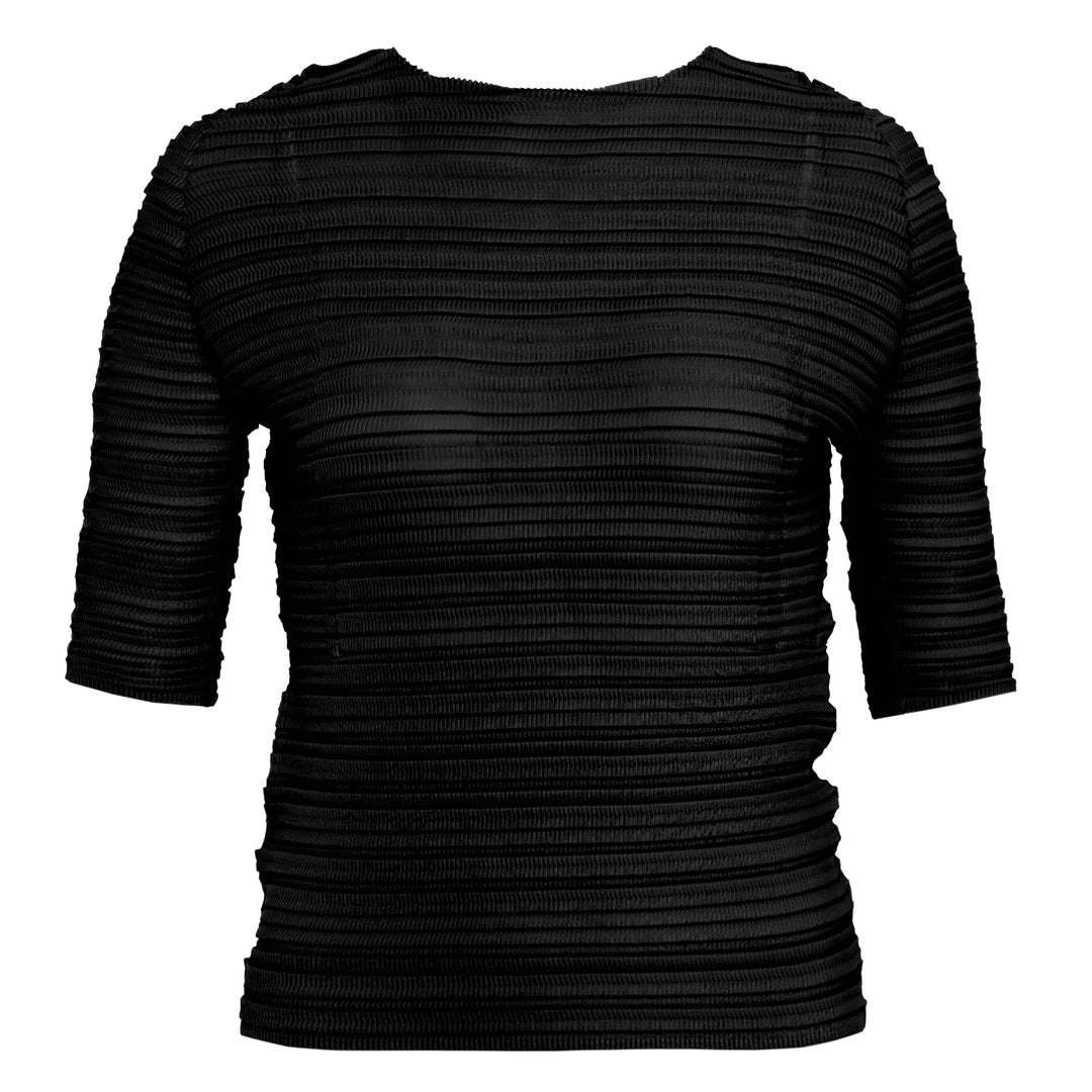 ISSEY MIYAKE Jiggly Pleated Top – Available at Club 21, Official Retailer in Singapore, Malaysia & Thailand with Global Shipping Online