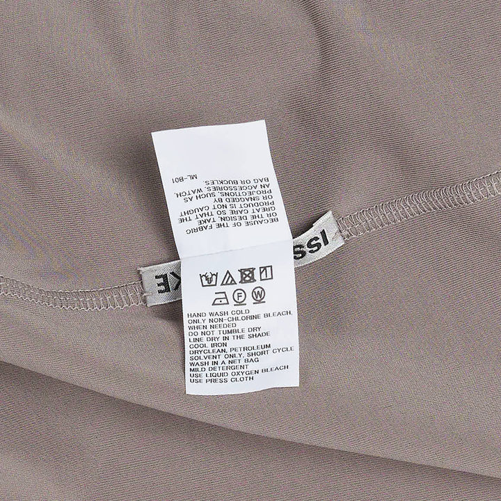 ISSEY MIYAKE Drape Jersey-66 Knit Pants – Available at Club 21, Official Retailer in Singapore, Malaysia & Thailand with Global Shipping Online