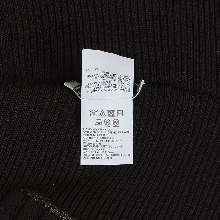 ISSEY MIYAKE Column Knit Top – Available at Club 21, Official Retailer in Singapore, Malaysia & Thailand with Global Shipping Online