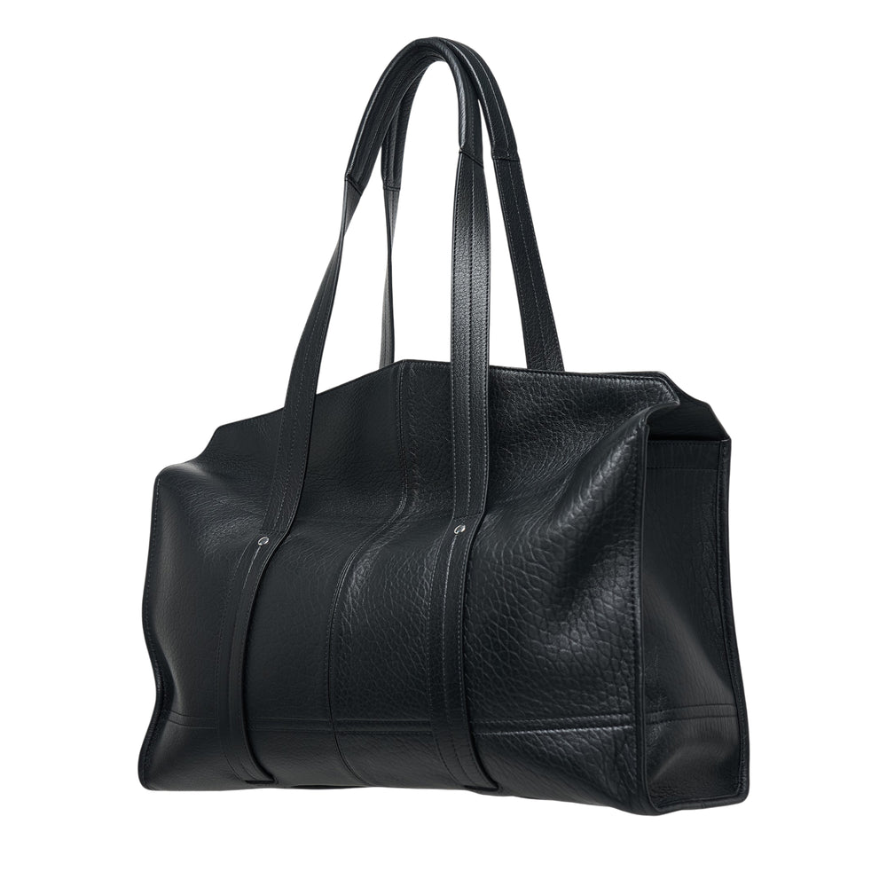 LEMAIRE Soft Gear Tote Bubble Lambskin – Available at Club 21, Official Retailer in Singapore, Malaysia & Thailand with Global Shipping Online