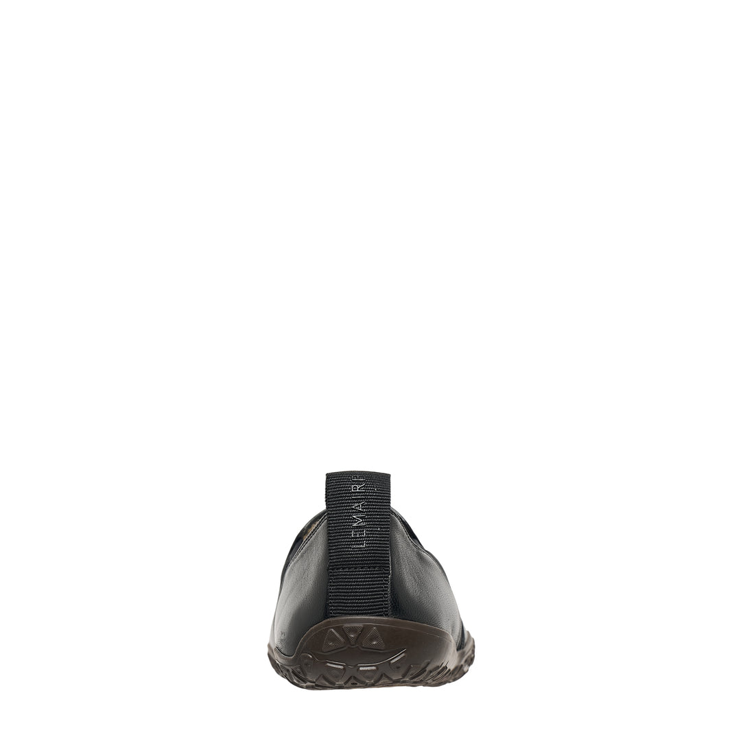 LEMAIRE Vibram Glove Slip On Shiny Nappa – Available at Club 21, Official Retailer in Singapore, Malaysia & Thailand with Global Shipping Online