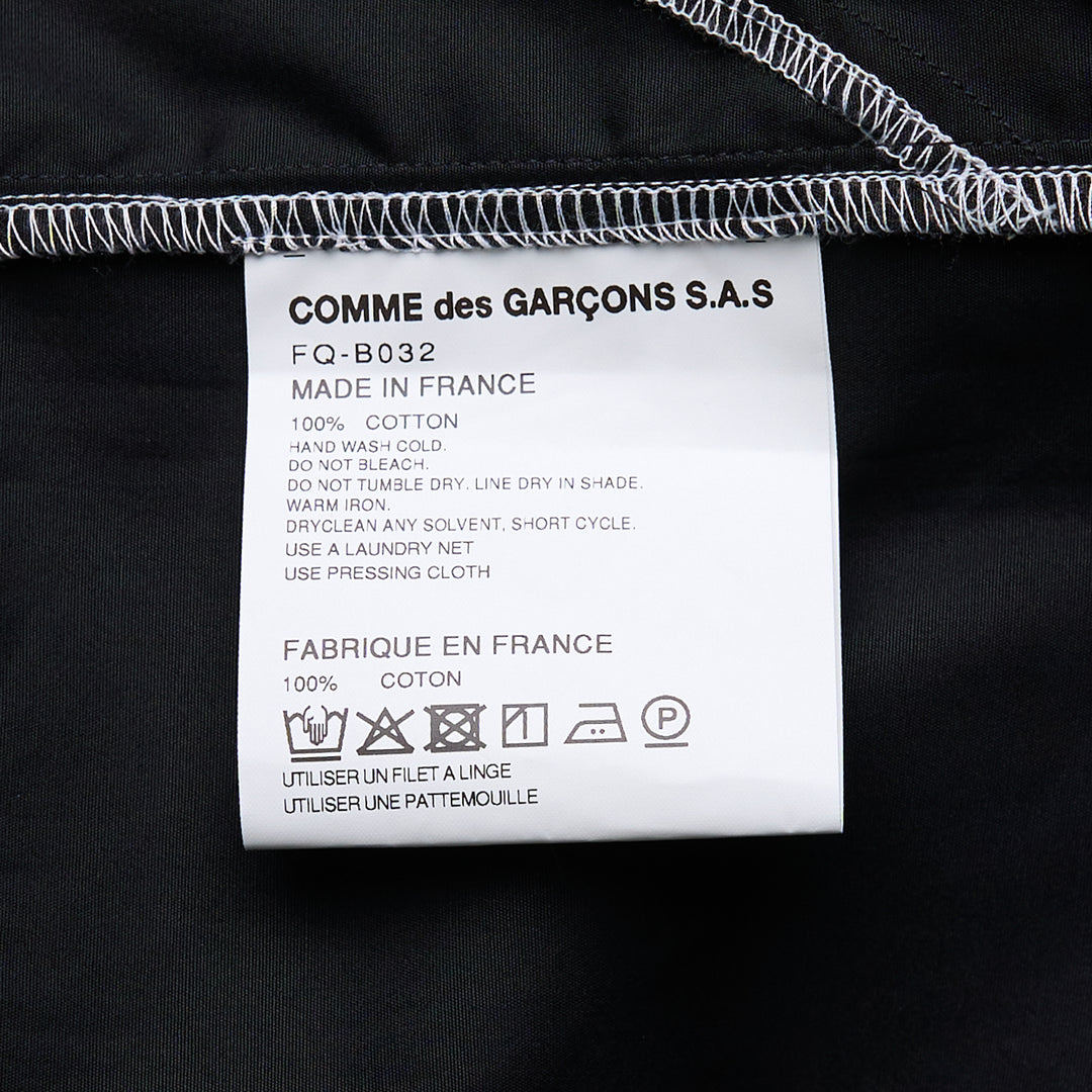 COMME des GARCONS SHIRT Classic Black Button-Up Shirt – Available at Club 21, Official Retailer in Singapore, Malaysia & Thailand with Global Shipping Online