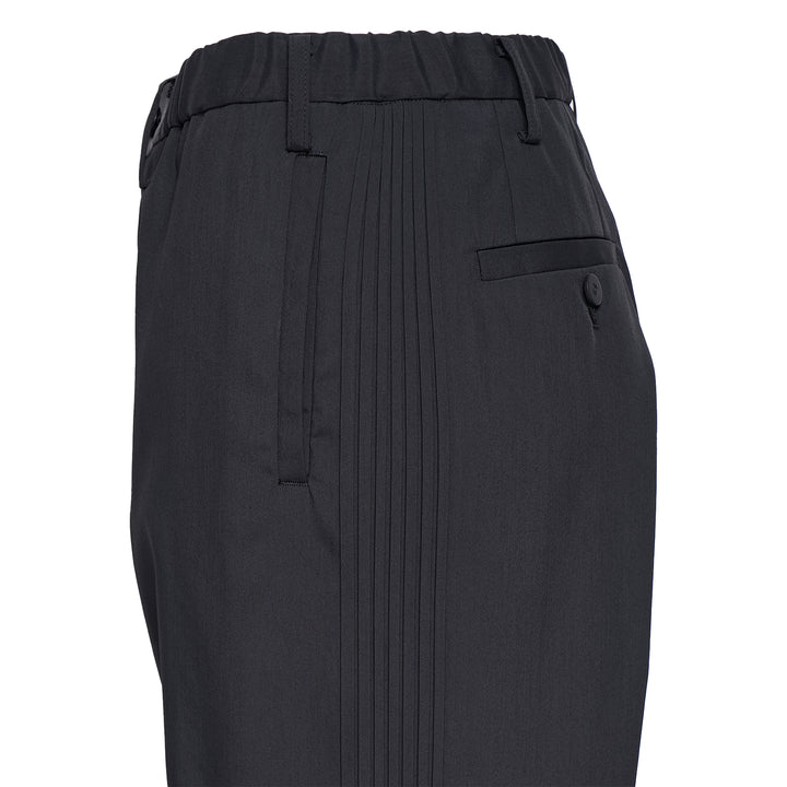 Air Pleats Woven Pants
