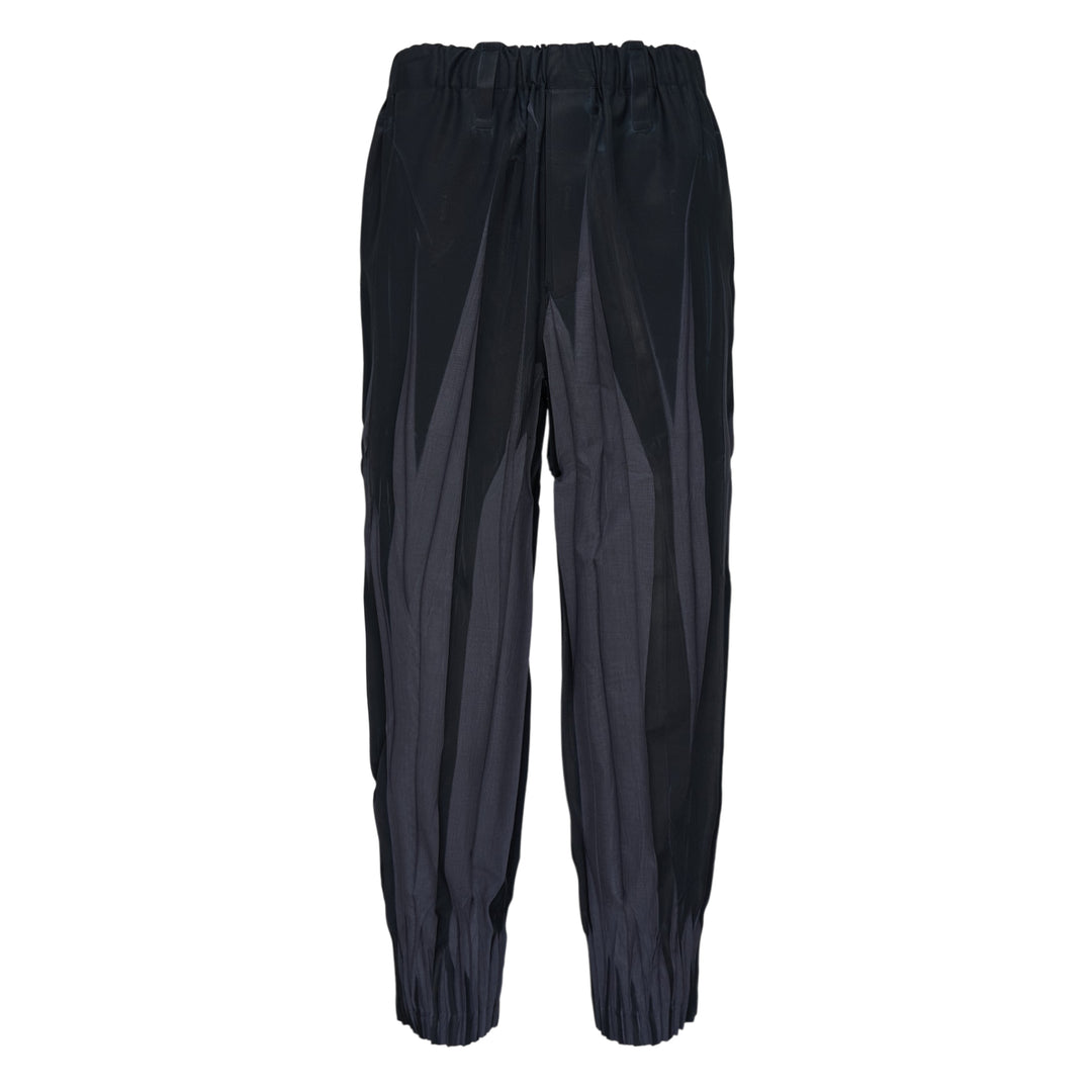 IM MEN Edge Woven Pants – Available at Club 21, Official Retailer in Singapore, Malaysia & Thailand with Global Shipping Online