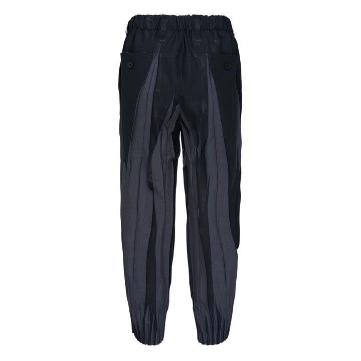 IM MEN Edge Woven Pants – Available at Club 21, Official Retailer in Singapore, Malaysia & Thailand with Global Shipping Online