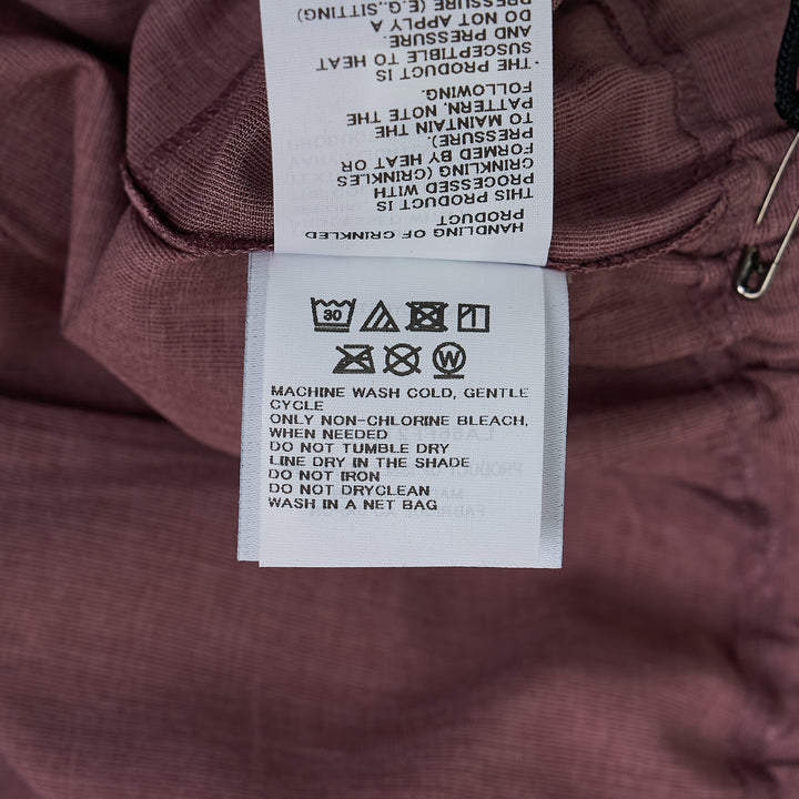IM MEN Edge Woven Pants – Available at Club 21, Official Retailer in Singapore, Malaysia & Thailand with Global Shipping Online