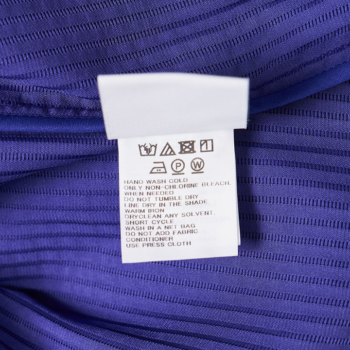 One Side Tuck Long Sleeve Shirt