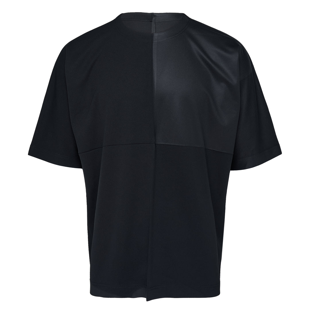 IM MEN Flat Tee – Available at Club 21, Official Retailer in Singapore, Malaysia & Thailand with Global Shipping Online