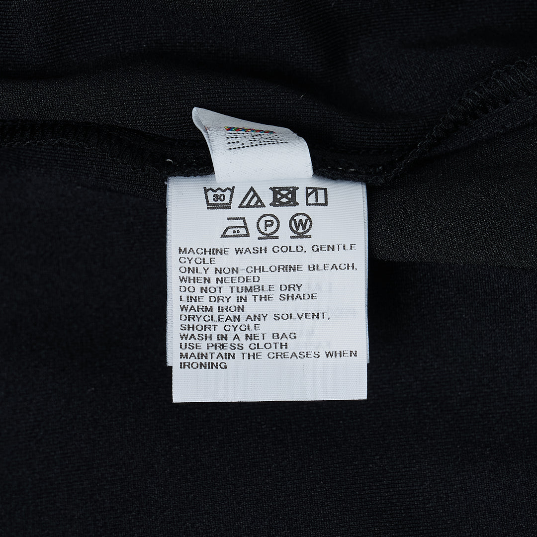 IM MEN Flat Tee – Available at Club 21, Official Retailer in Singapore, Malaysia & Thailand with Global Shipping Online