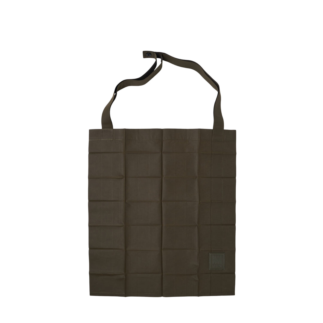 IM MEN PATA PATA Handbag – Available at Club 21, Official Retailer in Singapore, Malaysia & Thailand with Global Shipping Online