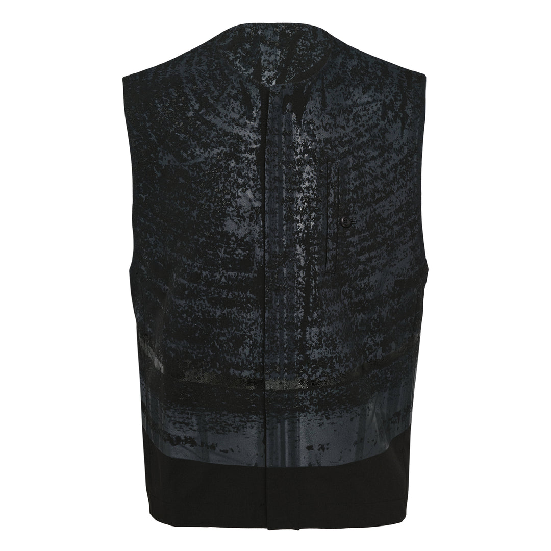 IM MEN Kaiyu Vest – Available at Club 21, Official Retailer in Singapore, Malaysia & Thailand with Global Shipping Online