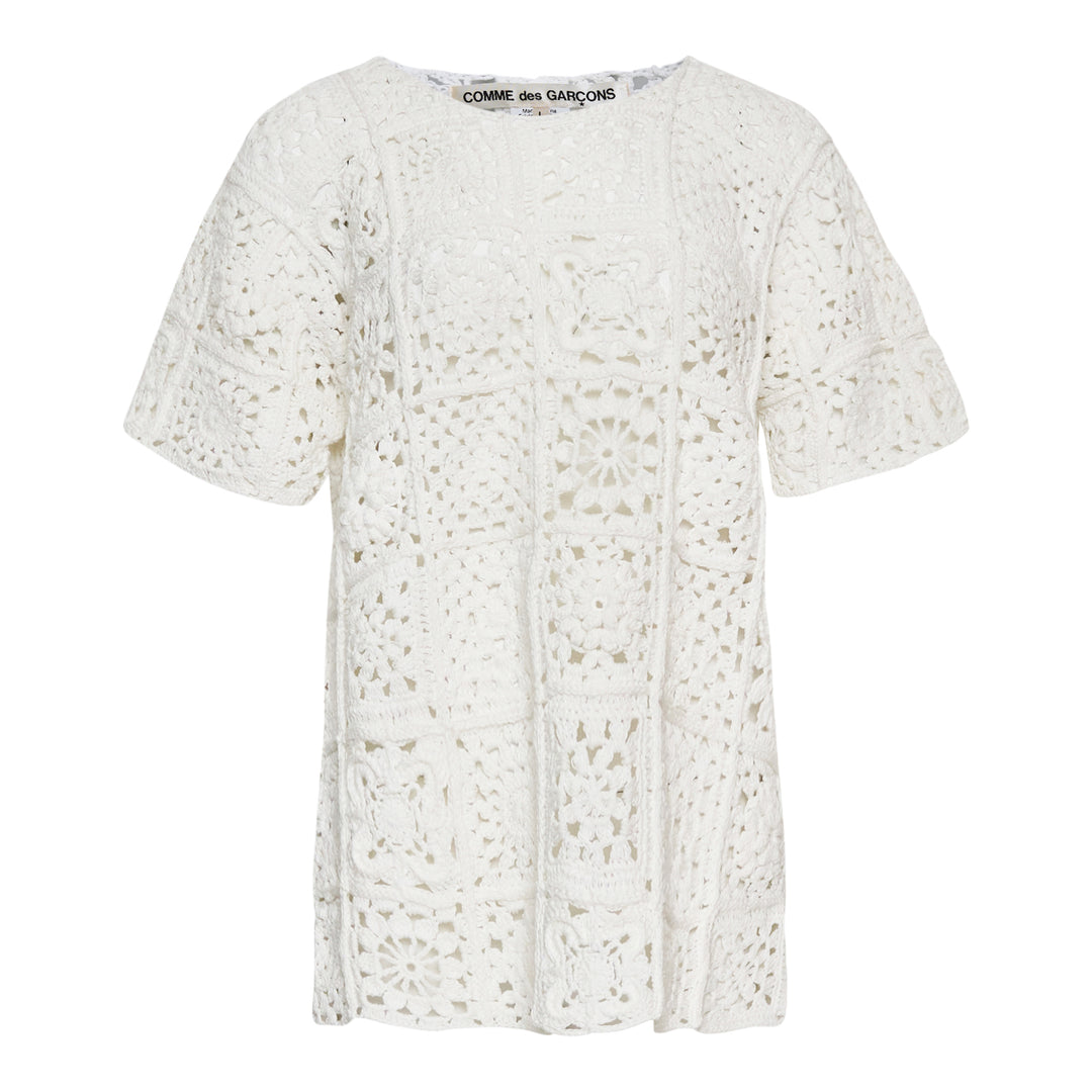 COMME des GARCONS Cotton Cord Crochet Motif Top – Available at Club 21, Official Retailer in Singapore, Malaysia & Thailand with Global Shipping Online