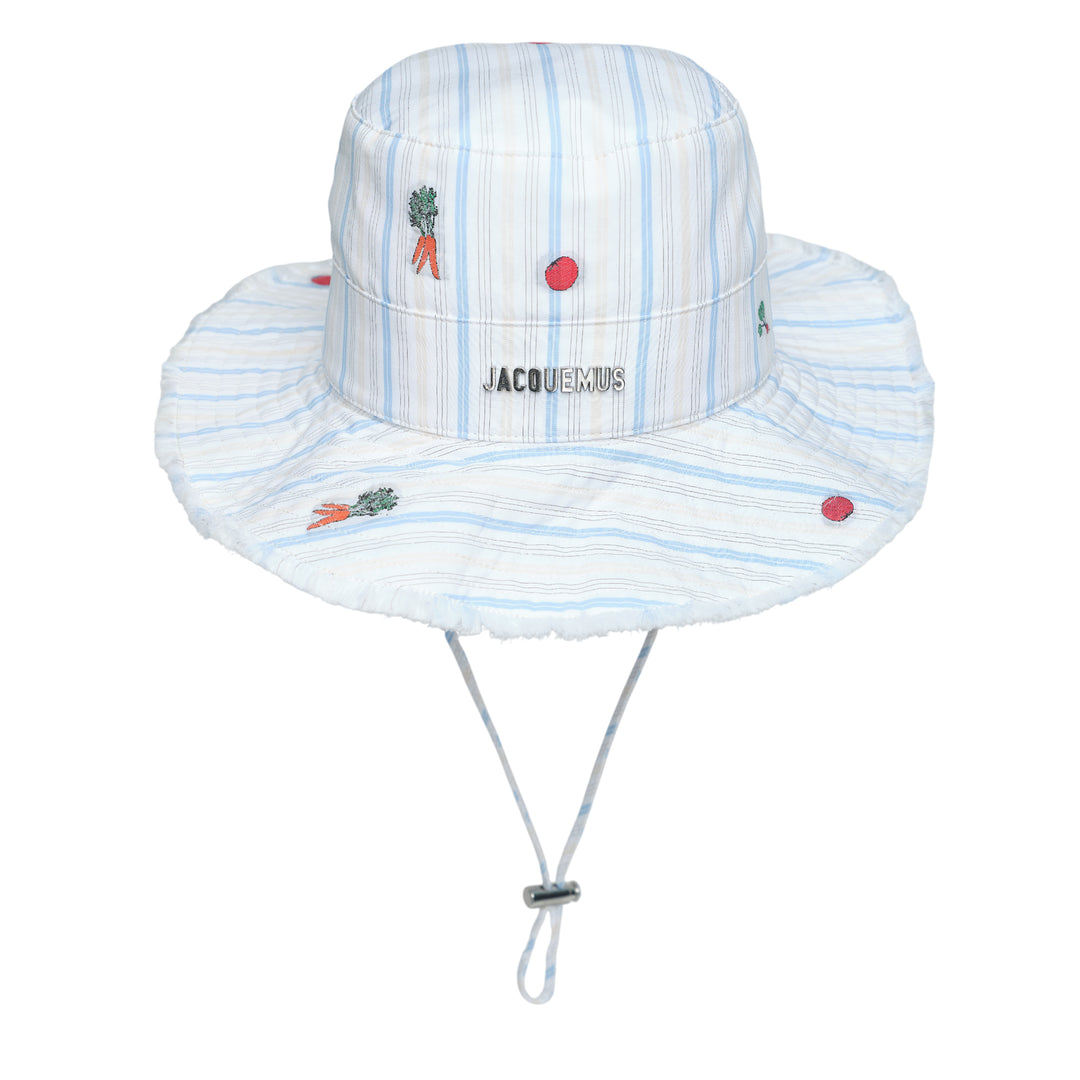 JACQUEMUS Bucket Hat – Available at Club 21, Official Retailer in Singapore, Malaysia & Thailand with Global Shipping Online