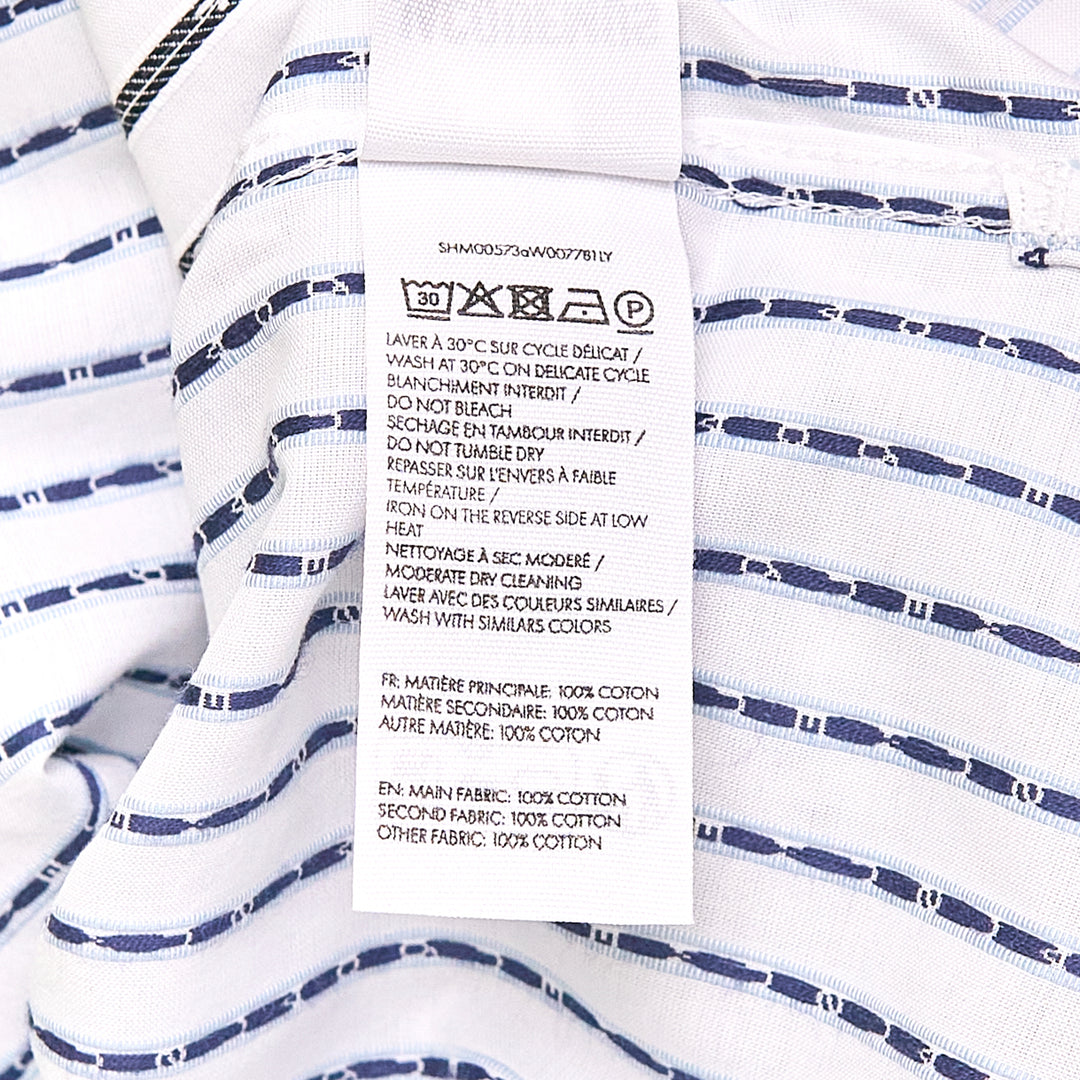 JACQUEMUS La Chemise Romarin Manches Courtes – Available at Club 21, Official Retailer in Singapore, Malaysia & Thailand with Global Shipping Online