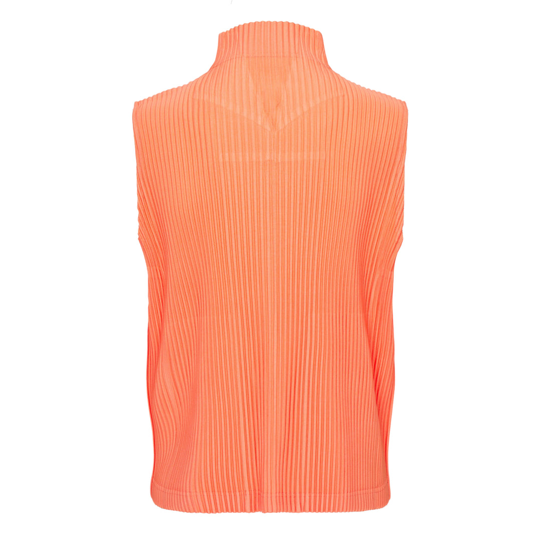 HOMME PLISSE ISSEY MIYAKE Monthly Colors April Pleated Vest – Available at Club 21, Official Retailer in Singapore, Malaysia & Thailand with Global Shipping Online
