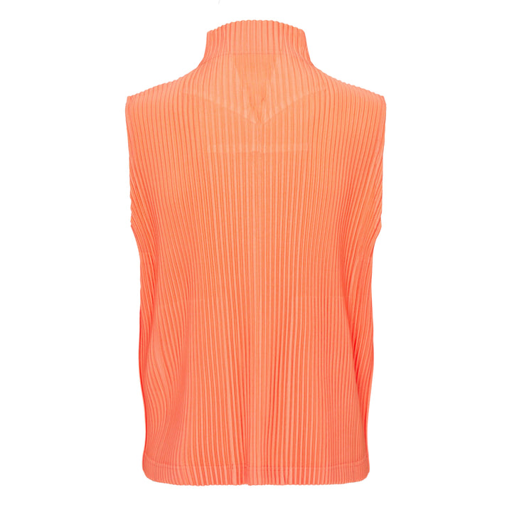 HOMME PLISSE ISSEY MIYAKE Monthly Colors April Pleated Vest – Available at Club 21, Official Retailer in Singapore, Malaysia & Thailand with Global Shipping Online