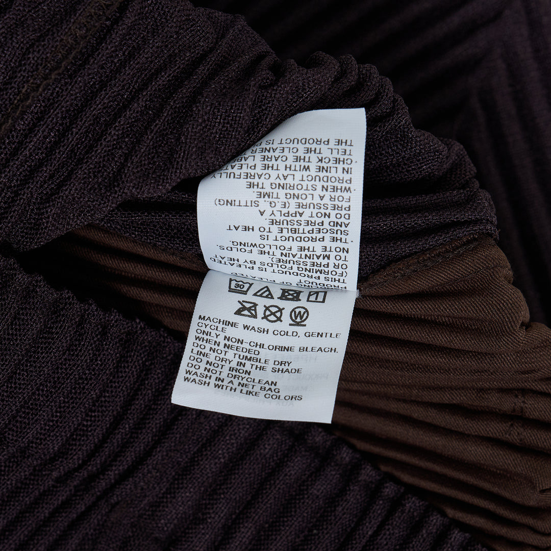 HOMME PLISSE ISSEY MIYAKE Linen Like Pleated Pants – Available at Club 21, Official Retailer in Singapore, Malaysia & Thailand with Global Shipping Online