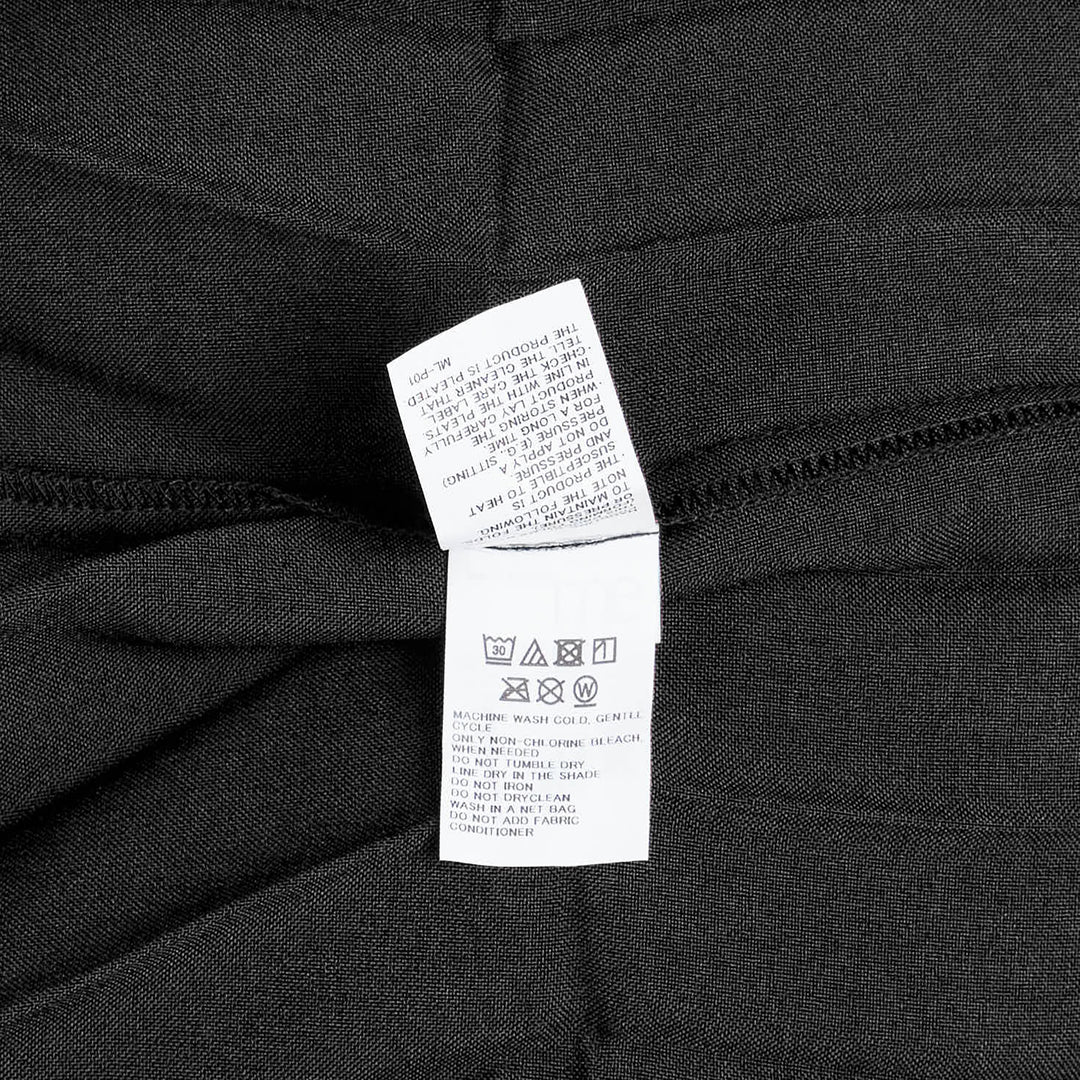 me ISSEY MIYAKE Zig Zag Pleats Pants – Available at Club 21, Official Retailer in Singapore, Malaysia & Thailand with Global Shipping Online