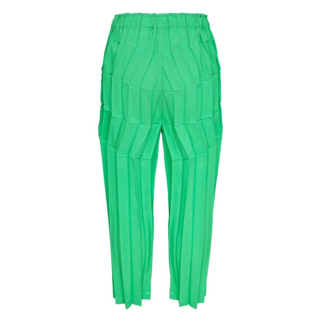 me ISSEY MIYAKE Zig Zag Pleats Pants – Available at Club 21, Official Retailer in Singapore, Malaysia & Thailand with Global Shipping Online