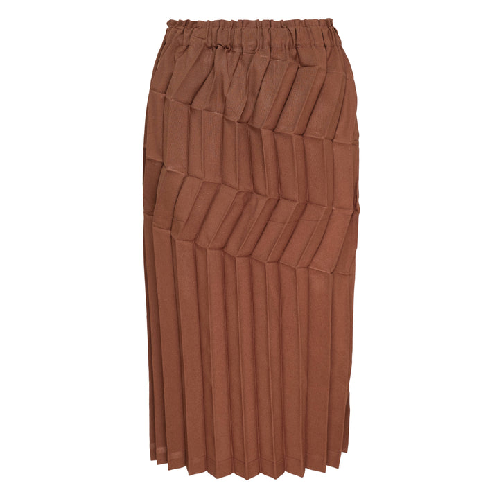 me ISSEY MIYAKE Zig Zag Pleats Skirt – Available at Club 21, Official Retailer in Singapore, Malaysia & Thailand with Global Shipping Online