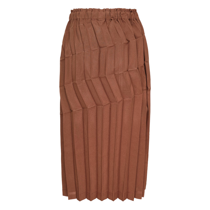 me ISSEY MIYAKE Zig Zag Pleats Skirt – Available at Club 21, Official Retailer in Singapore, Malaysia & Thailand with Global Shipping Online