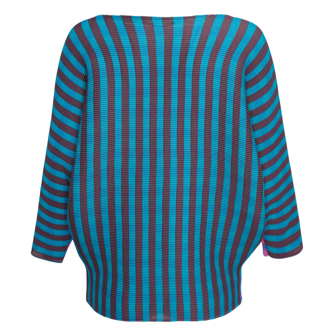 me ISSEY MIYAKE Magic Stripe Top – Available at Club 21, Official Retailer in Singapore, Malaysia & Thailand with Global Shipping Online