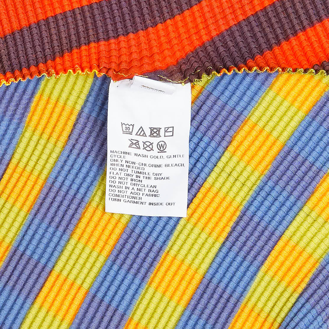 me ISSEY MIYAKE Magic Stripe Top – Available at Club 21, Official Retailer in Singapore, Malaysia & Thailand with Global Shipping Online