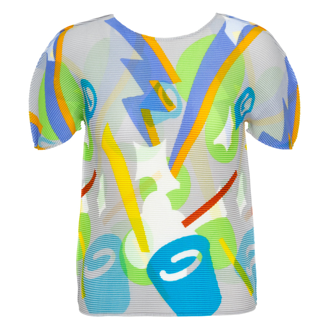 me ISSEY MIYAKE Pleated Top – Available at Club 21, Official Retailer in Singapore, Malaysia & Thailand with Global Shipping Online