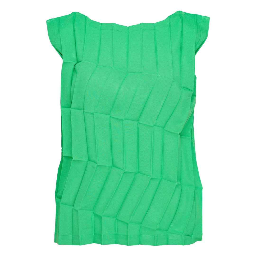 me ISSEY MIYAKE Zig Zag Pleats Tank Top – Available at Club 21, Official Retailer in Singapore, Malaysia & Thailand with Global Shipping Online