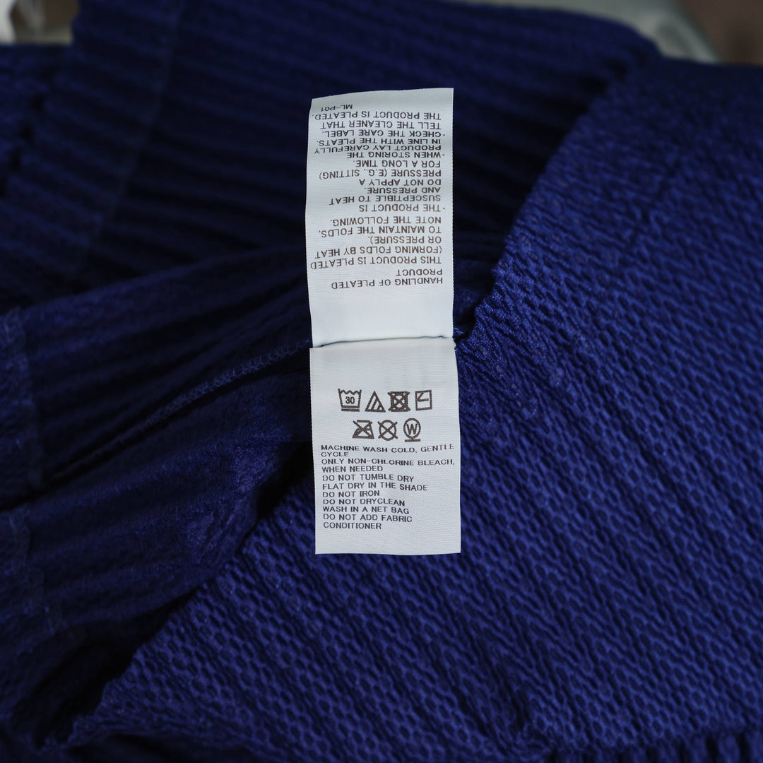 Warm Mesh Pleats Top
