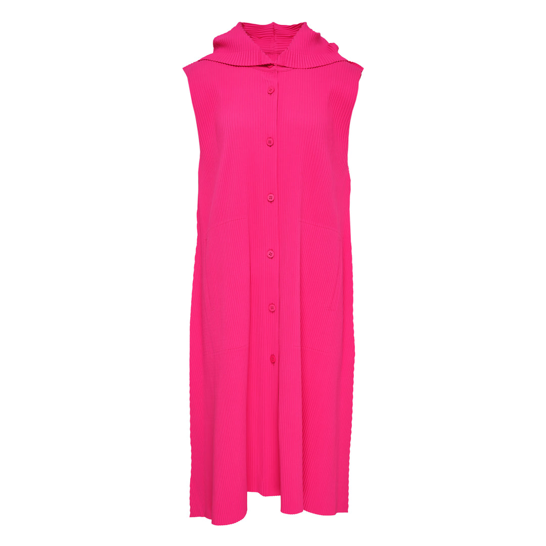 me ISSEY MIYAKE Flare Pleated Vest – Available at Club 21, Official Retailer in Singapore, Malaysia & Thailand with Global Shipping Online