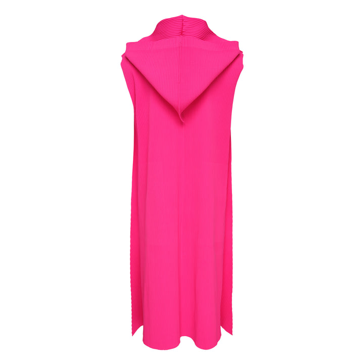 me ISSEY MIYAKE Flare Pleated Vest – Available at Club 21, Official Retailer in Singapore, Malaysia & Thailand with Global Shipping Online