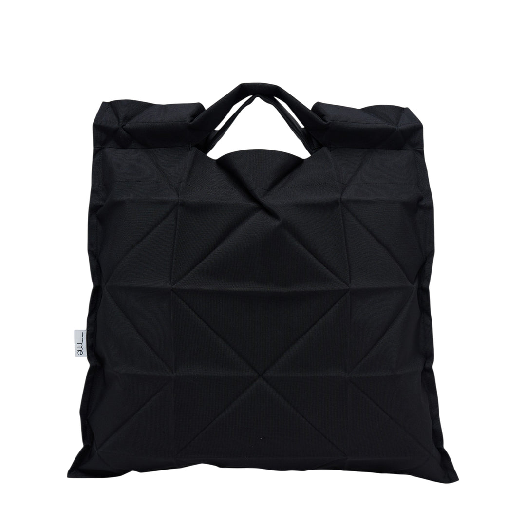 me ISSEY MIYAKE Geometric Pleats Bag – Available at Club 21, Official Retailer in Singapore, Malaysia & Thailand with Global Shipping Online
