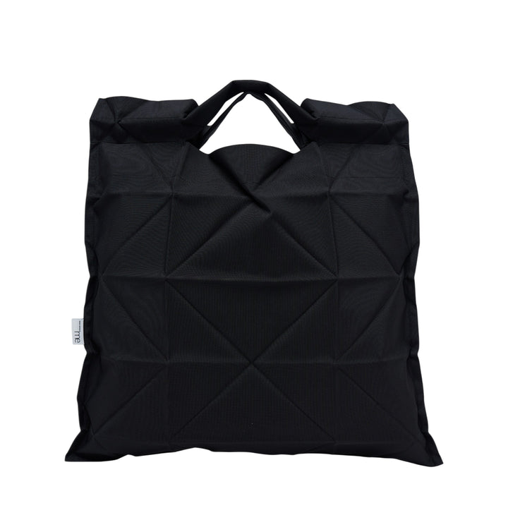me ISSEY MIYAKE Geometric Pleats Bag – Available at Club 21, Official Retailer in Singapore, Malaysia & Thailand with Global Shipping Online