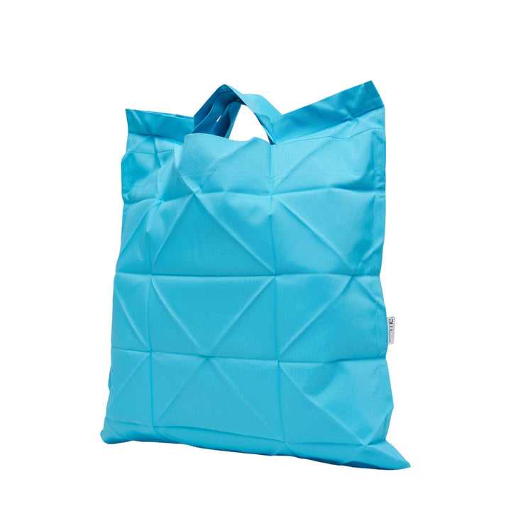 me ISSEY MIYAKE Geometric Pleats Bag – Available at Club 21, Official Retailer in Singapore, Malaysia & Thailand with Global Shipping Online