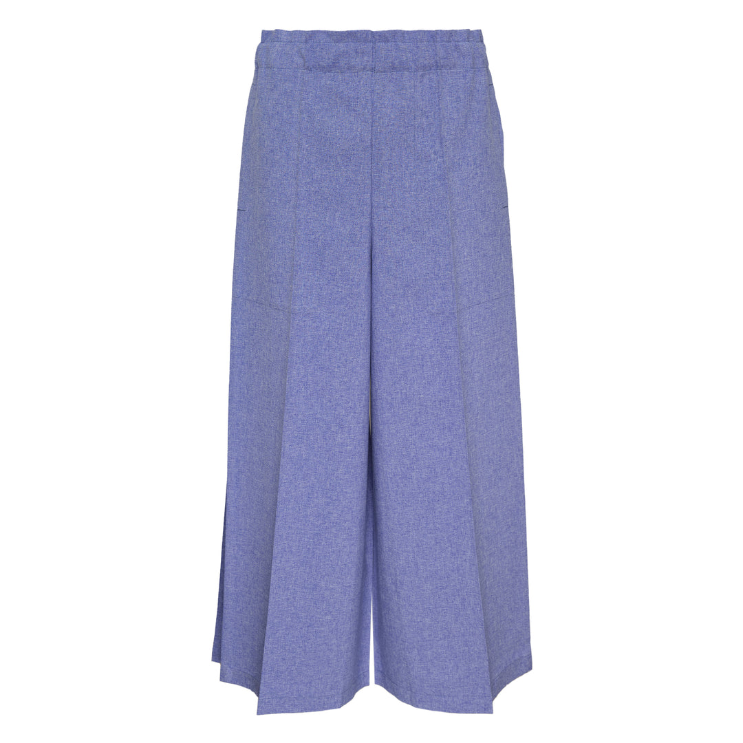 me ISSEY MIYAKE Flat Bottom Long Pants – Available at Club 21, Official Retailer in Singapore, Malaysia & Thailand with Global Shipping Online