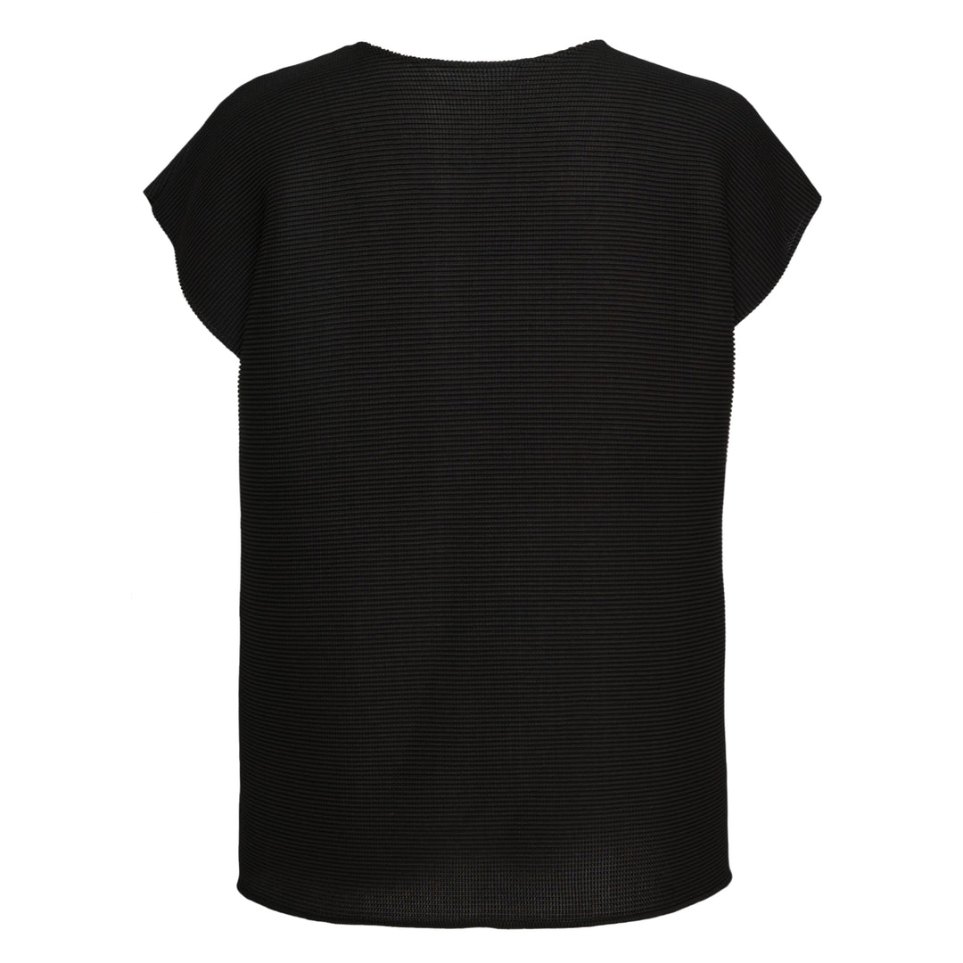 me ISSEY MIYAKE Square Stretch Pleated Top – Available at Club 21, Official Retailer in Singapore, Malaysia & Thailand with Global Shipping Online
