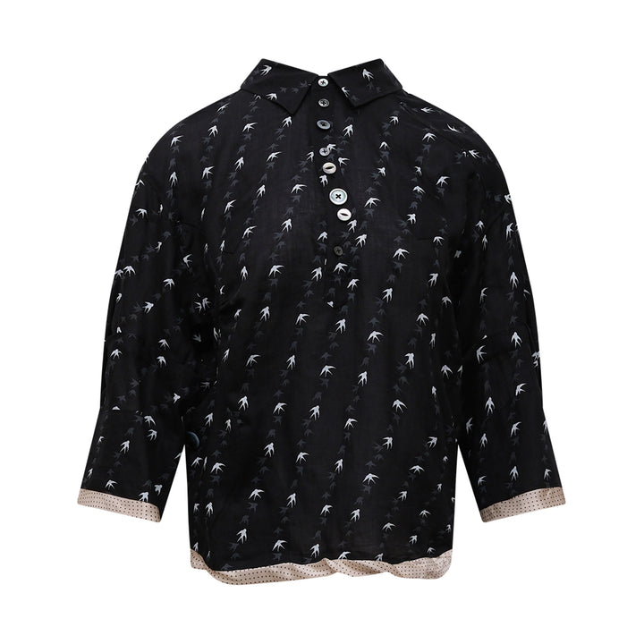 UNDERCOVER Curve Placket Pullover Top – Available at Club 21, Official Retailer in Singapore, Malaysia & Thailand with Global Shipping Online