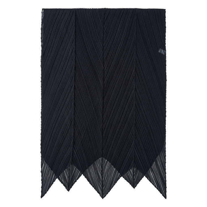 PLEATS PLEASE ISSEY MIYAKE Basic Scarf – Available at Club 21, Official Retailer in Singapore, Malaysia & Thailand with Global Shipping Online