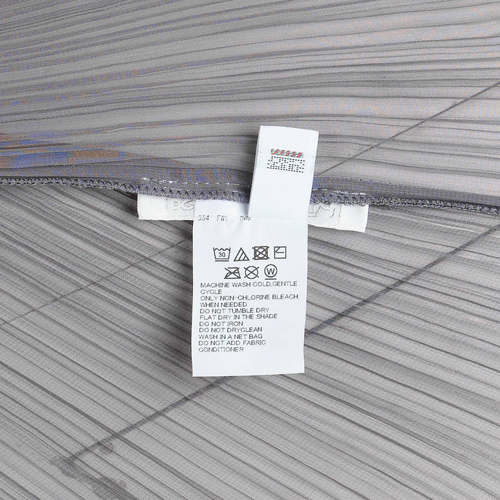PLEATS PLEASE ISSEY MIYAKE Basic Madame-T Small Pleated Scarf – Available at Club 21, Official Retailer in Singapore, Malaysia & Thailand with Global Shipping Online