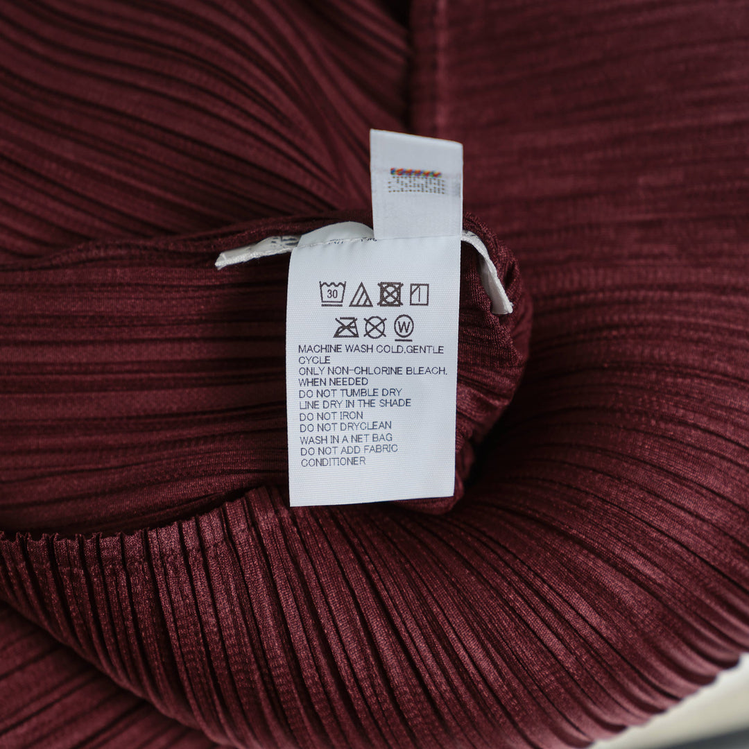 Monthly Colors January Vest
