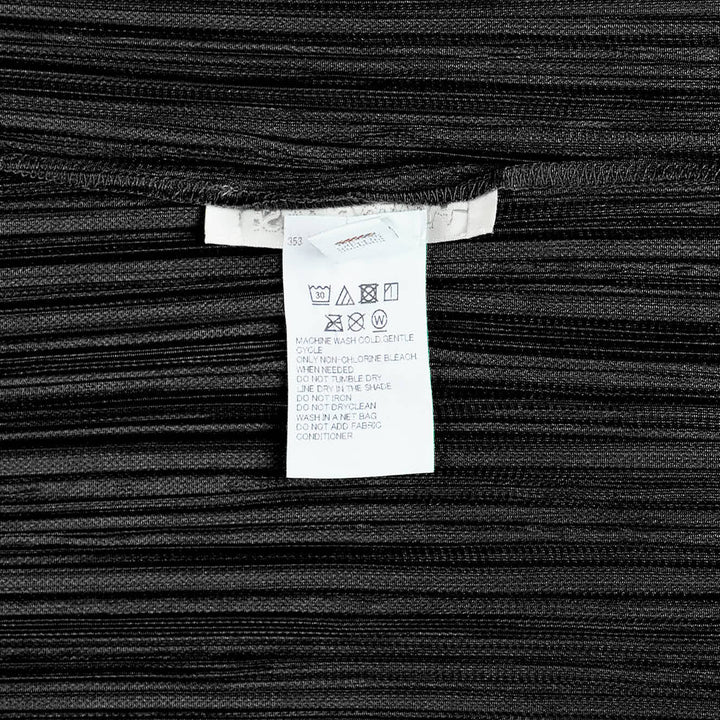 PLEATS PLEASE ISSEY MIYAKE Monthly Colors April Vest – Available at Club 21, Official Retailer in Singapore, Malaysia & Thailand with Global Shipping Online
