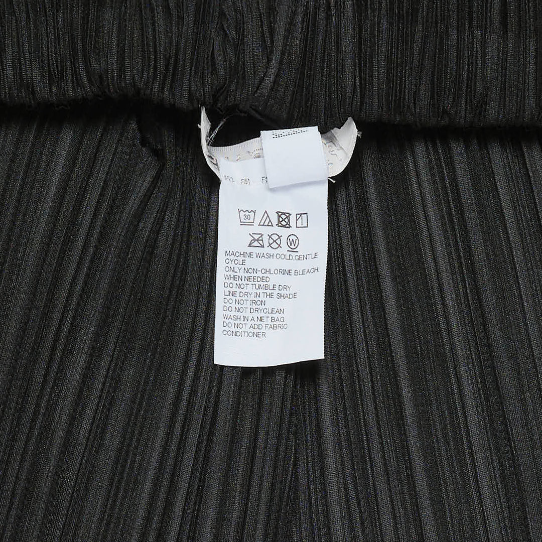 PLEATS PLEASE ISSEY MIYAKE Monthly Colors Feb Pants – Available at Club 21, Official Retailer in Singapore, Malaysia & Thailand with Global Shipping Online