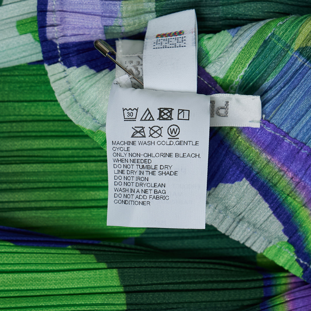PLEATS PLEASE ISSEY MIYAKE Playground Long Pants – Available at Club 21, Official Retailer in Singapore, Malaysia & Thailand with Global Shipping Online