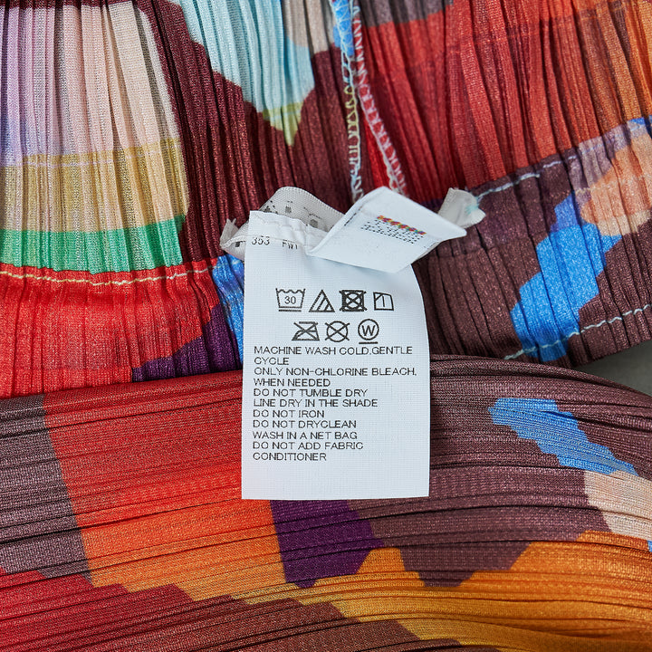 PLEATS PLEASE ISSEY MIYAKE Playground Long Pants – Available at Club 21, Official Retailer in Singapore, Malaysia & Thailand with Global Shipping Online
