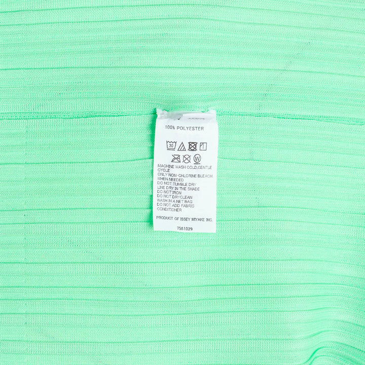 Soft Pleats Short Sleeve High Neck Shirt